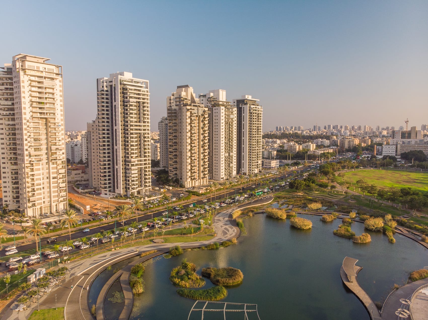 דירה למכירה בפתח תקווה בשכונות המזרח (שעריה, מחנה יהודה, אחדות) – בטיפול מרדכי ניסנוב פארק